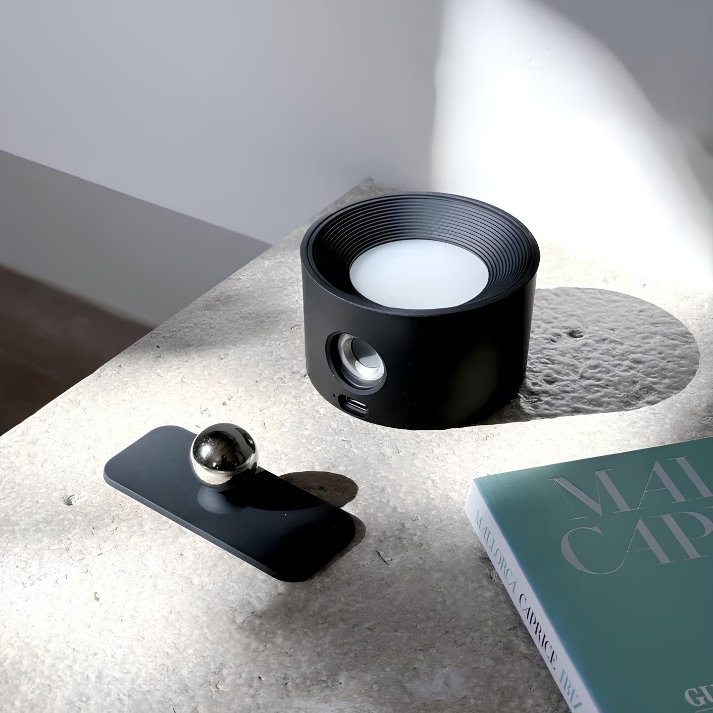 ИйзиСтик™ безжична стенна лампа